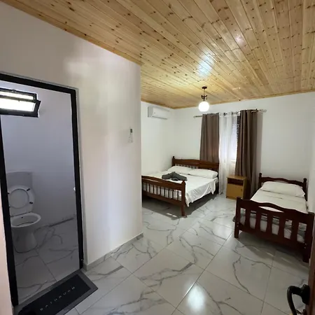 Vendégház Xhoen Heaven 3*