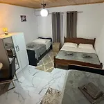 Xhoen 3* Shkodër